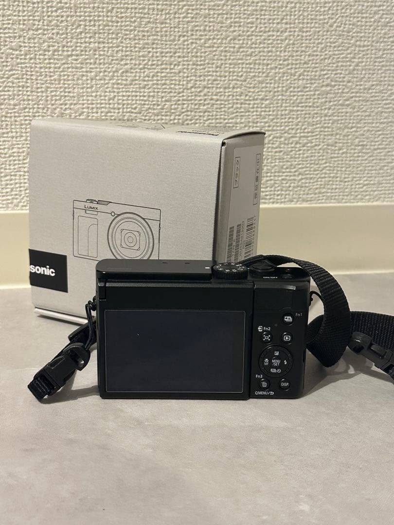 【美品】LUMIX DC-TZ99 Panasonic 付属品付