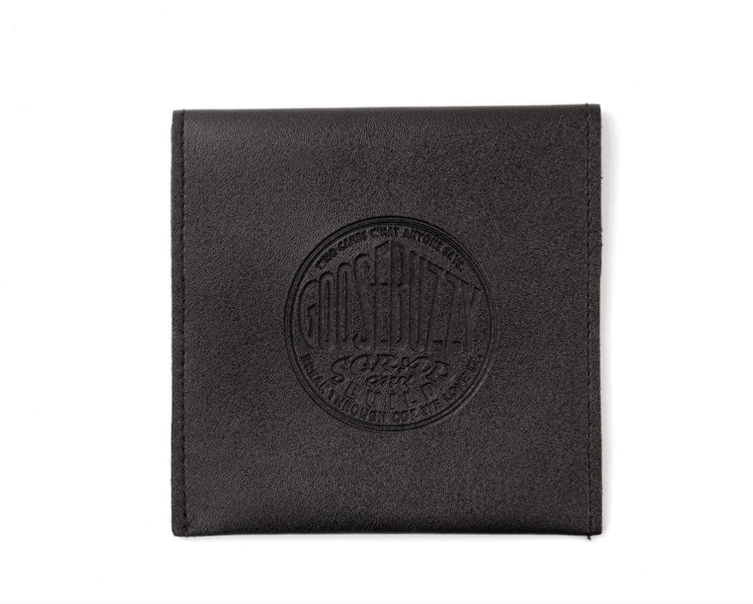  BUZZY ブラックレザーキーホルダー