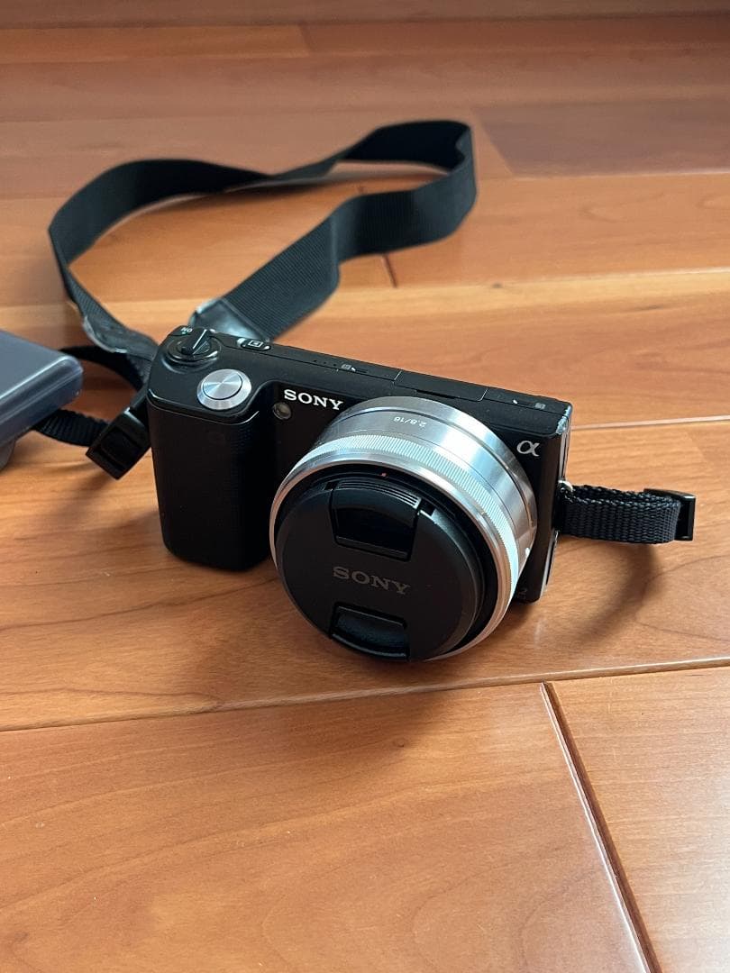 SONY　NEX-5D ミラーレス一眼カメラ　ダブルレンズキット ブラック