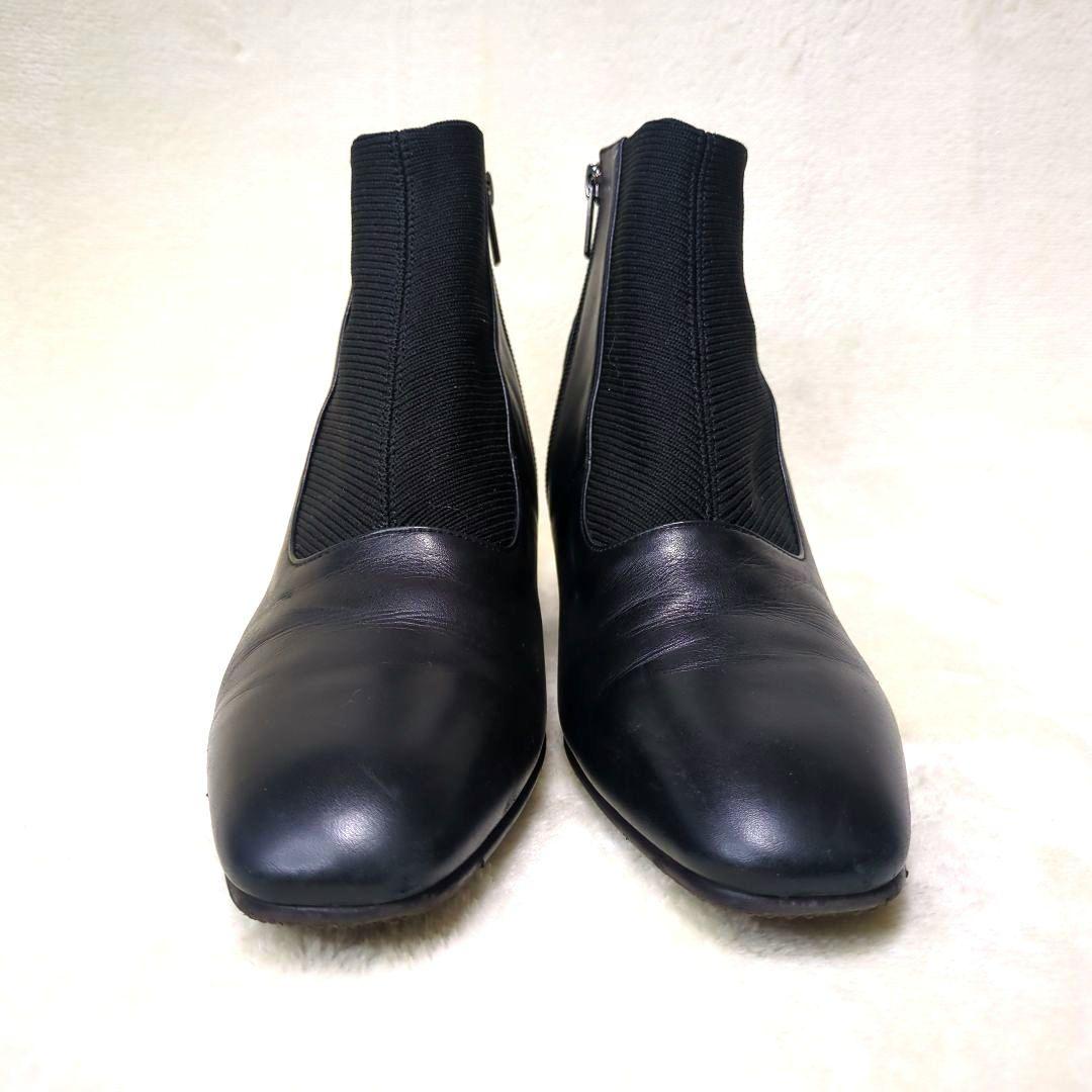 銀座ヨシノヤ【美品】24.5 外反母趾対応　レザー　ショートブーツ　サイドジップ