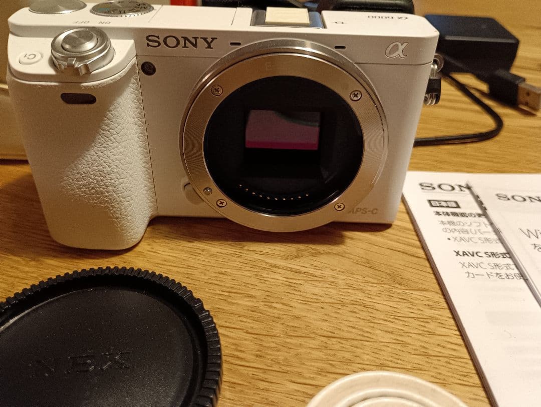 sony デジタル一眼レフ a6000 ILCE-6000　ミラーレス