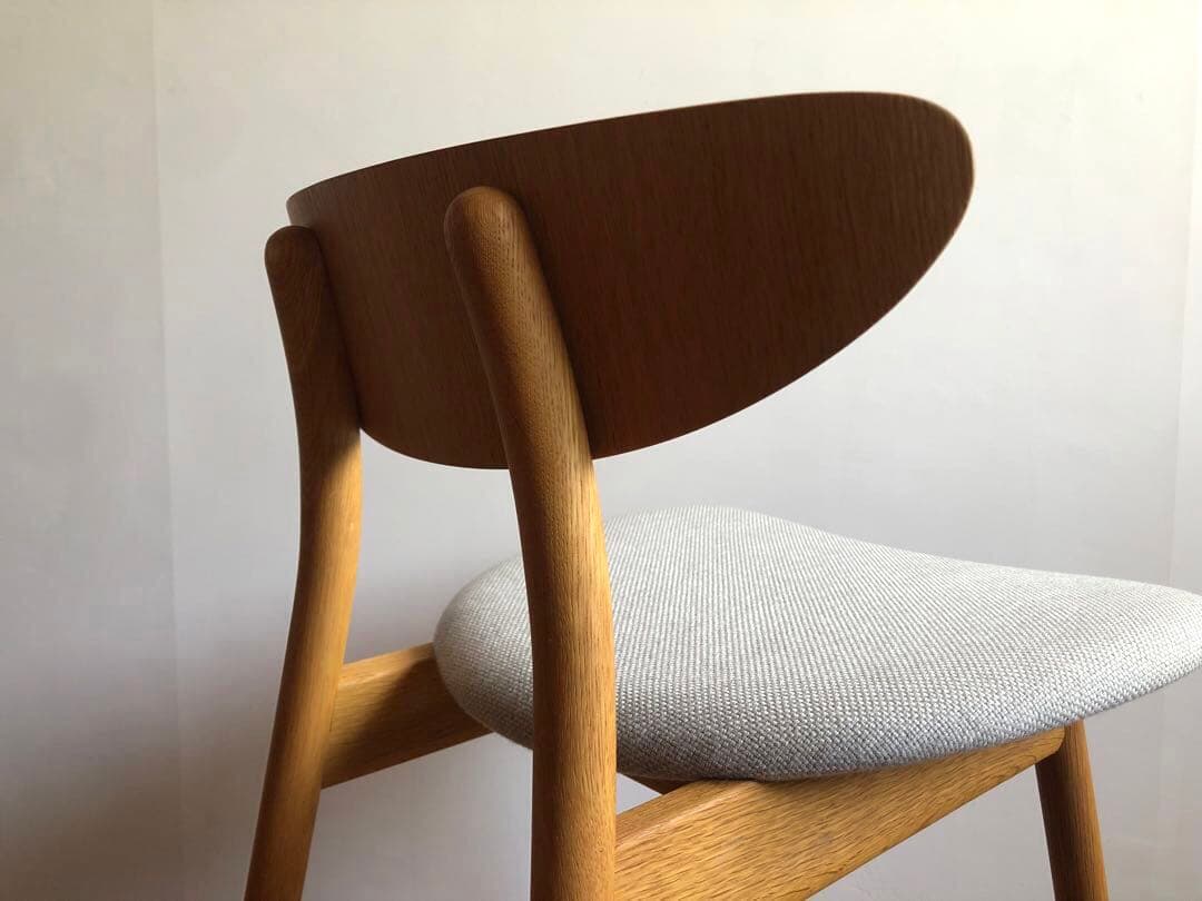 飛騨産業 cobrina コブリナチェア① ホワイトオーク無垢材 ベージュ座面