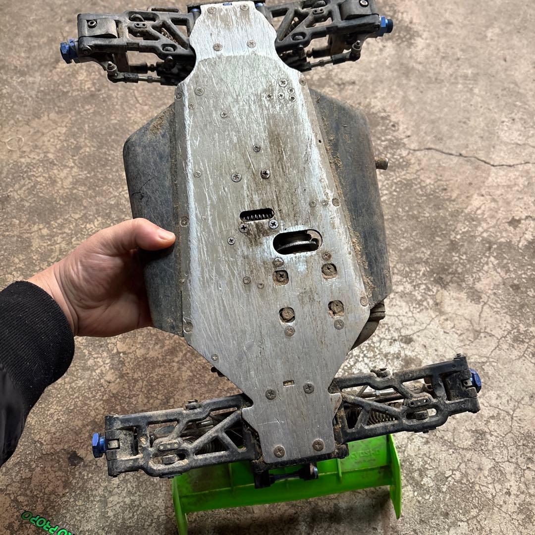 タ*ル様 京商　インファーノ　mp5 ラジコン