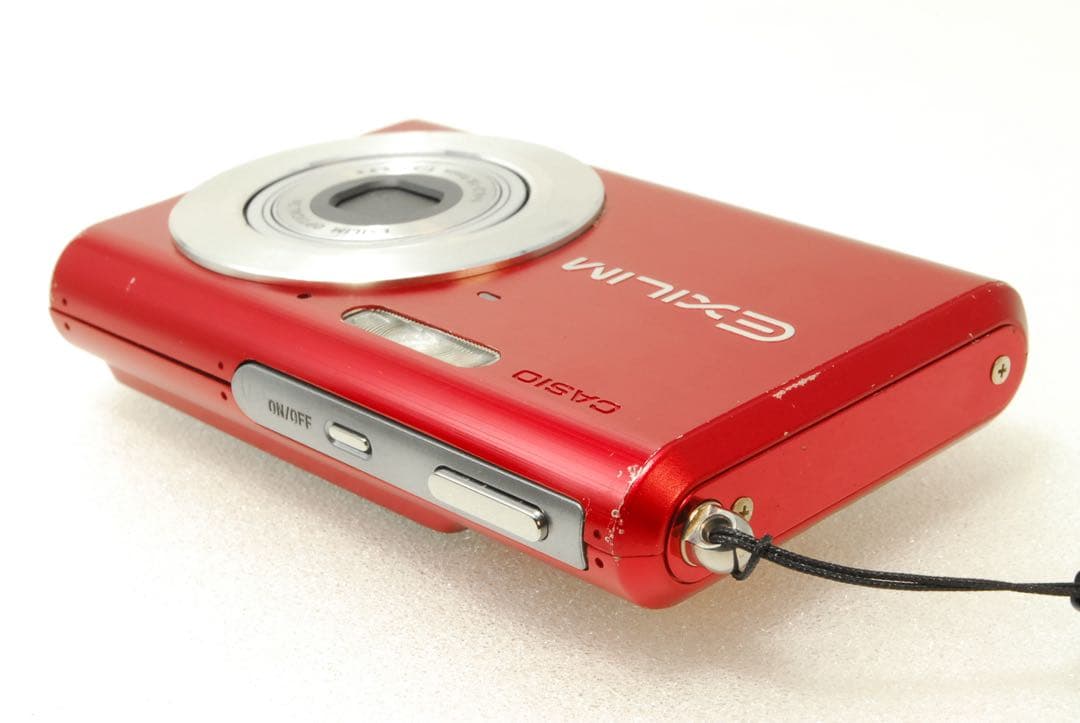 ノラちゃん❤︎様フォロー割CASIO EXILIM EX-Z60 ❤️レッド カメラ