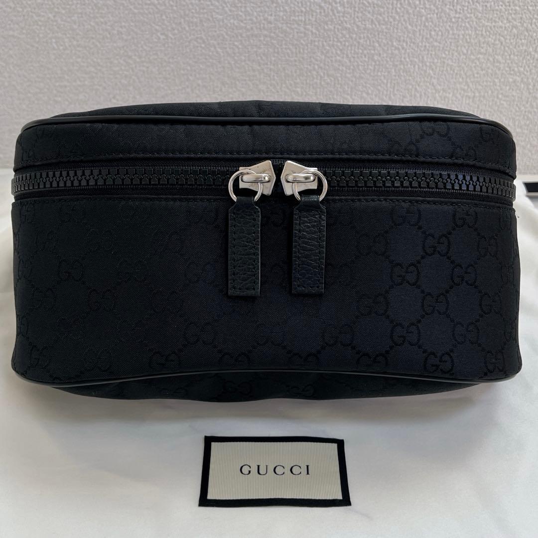 【美品】GUCCI グッチ　GGナイロン　ショルダーバッグ　ウエストバッグ