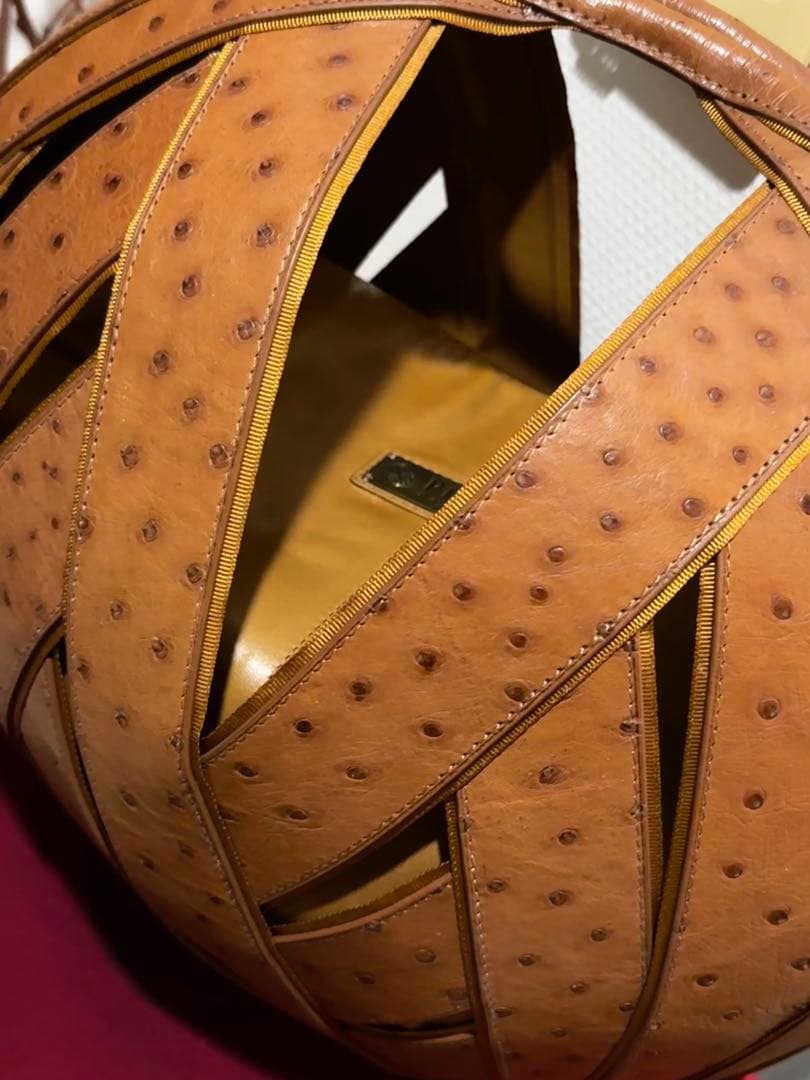 k*e様 PERRIN PARIS ペランパリ　パニエ　（L）　オーストリッチ