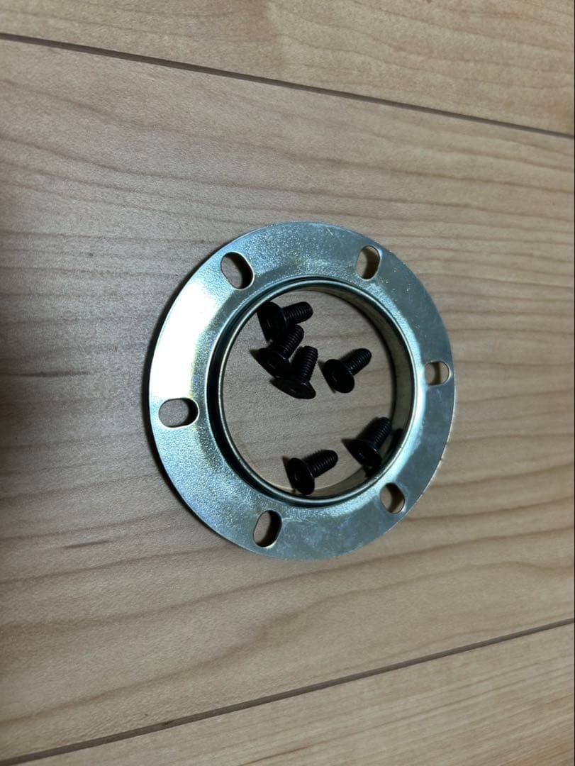 [当時物]momo VEROCE RACING(V35) ステアリング レザー