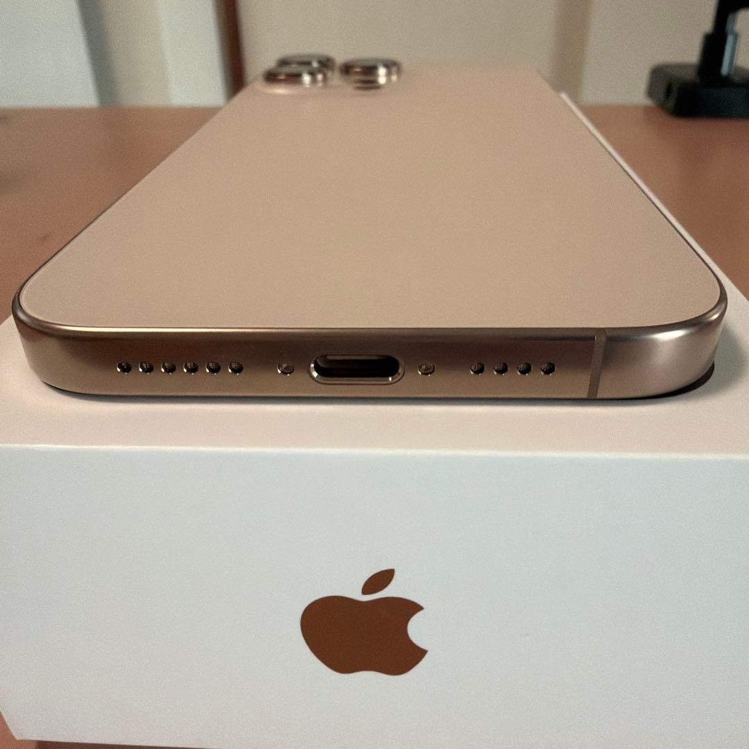 iPhone16 Pro MAXデザートチタニウム256GB SIMフリー