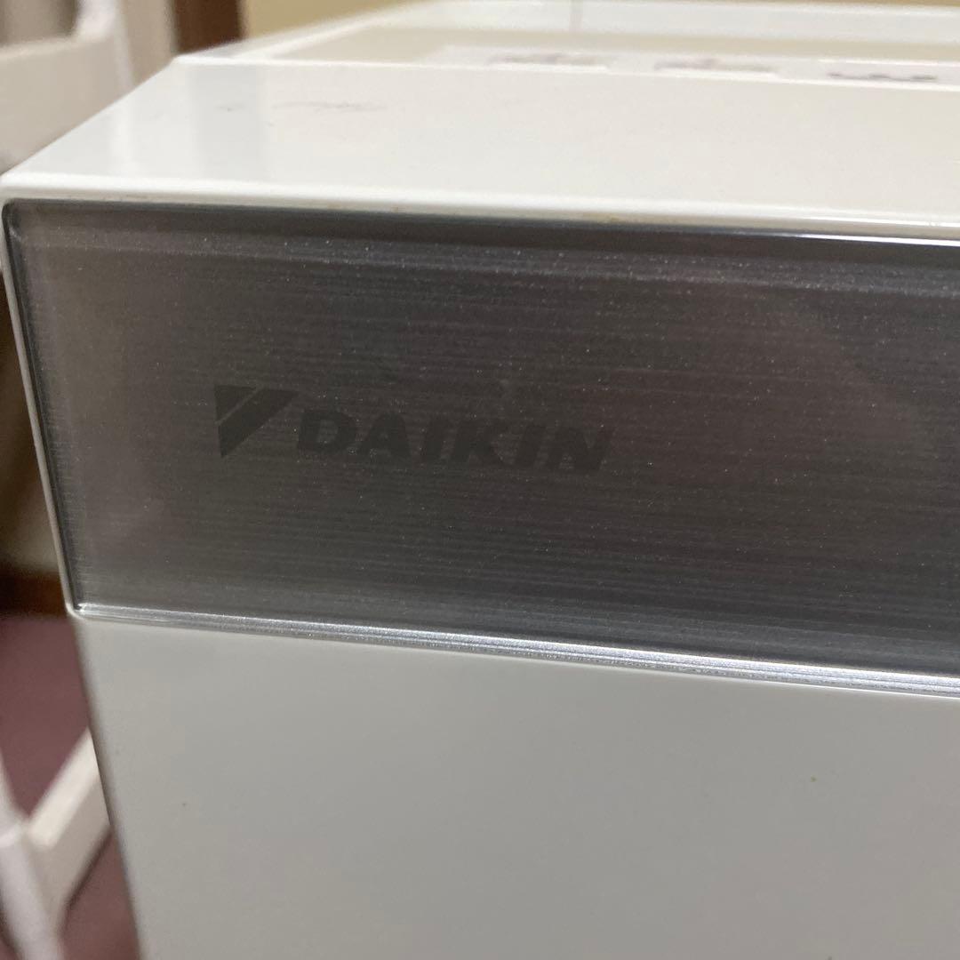 DAIKIN ストリーマ加湿空気清浄機 MCK70VKS-W ホワイト