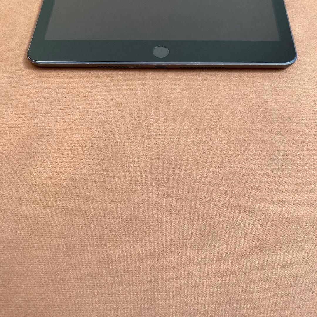 3118【早い者勝ち】電池良好☆iPad7 第7世代 32GB WIFIモデル☆