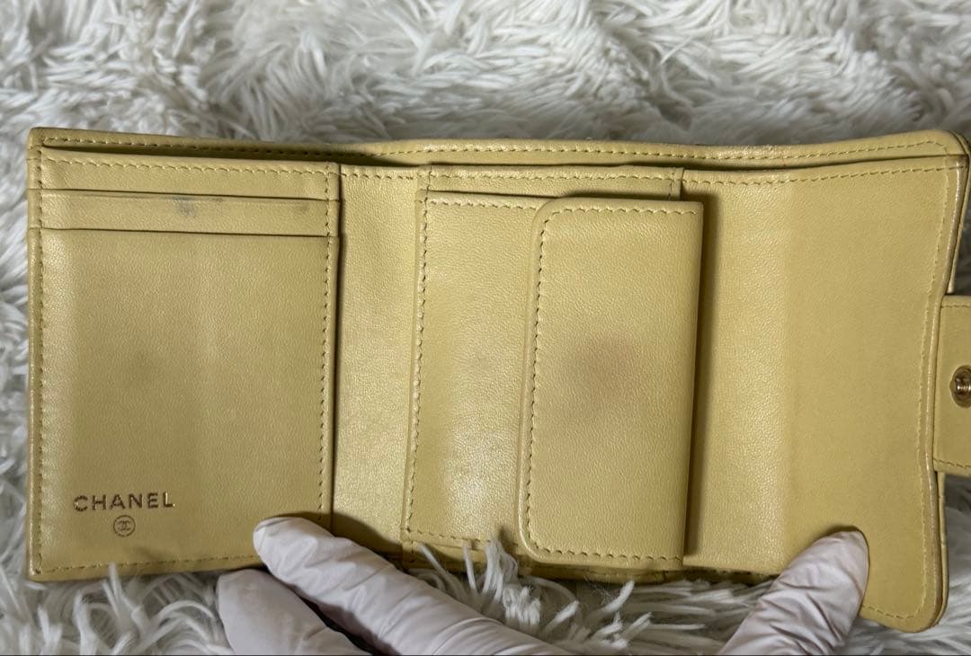 シャネル　財布　三つ折り