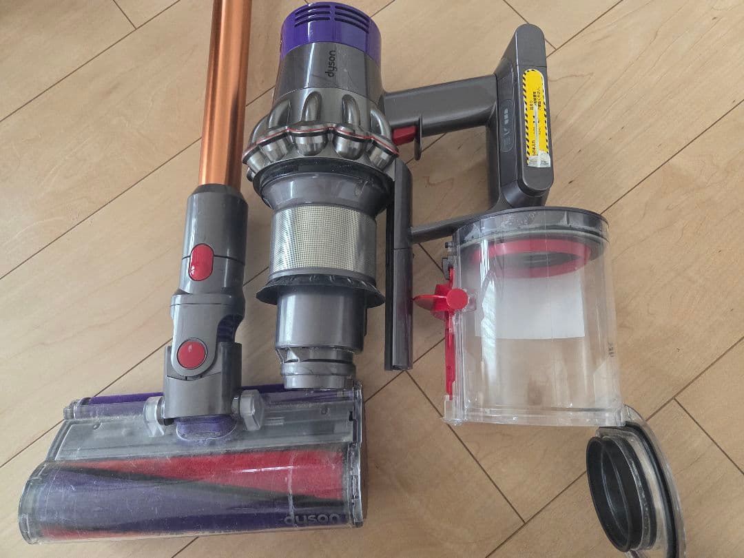 【美品】 Dyson Cyclone V10 Fluffy SV12 スタンド付