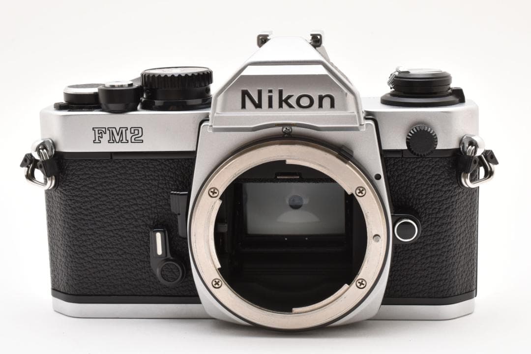 超美品 ニコン New FM2 シルバー フィルム　モルト新品交換済 M632