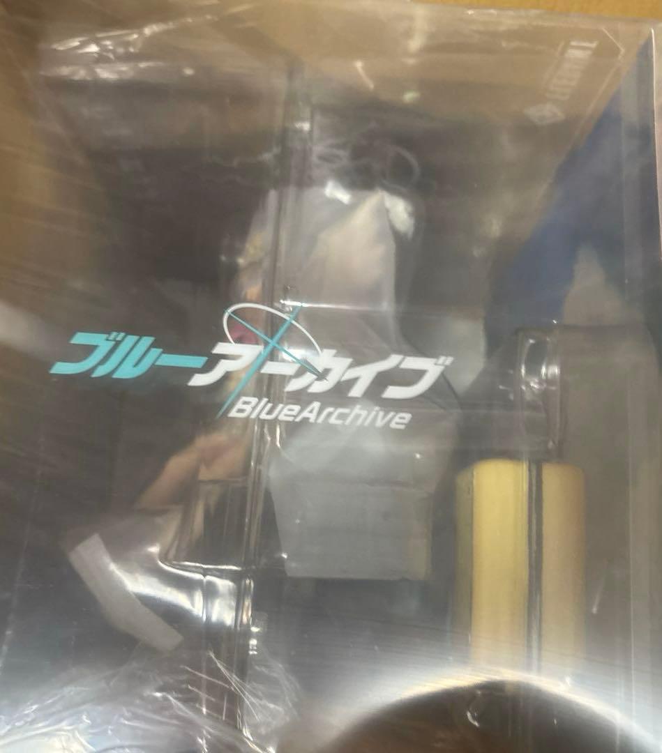 ブルーアーカイブ　アズサ（水着）　1/7完成品フィギュア