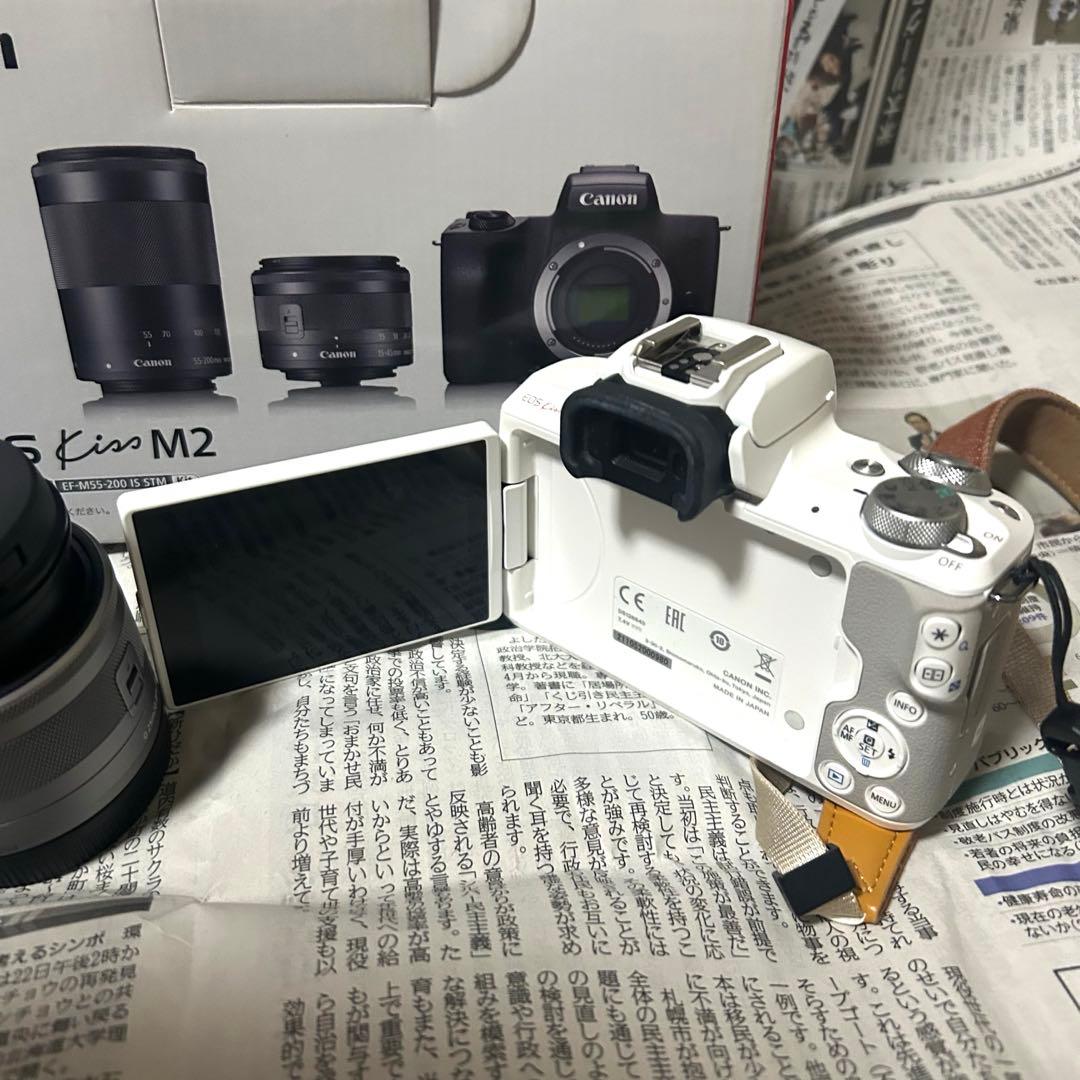 デジタルカメラ Canon EOS Kiss M2