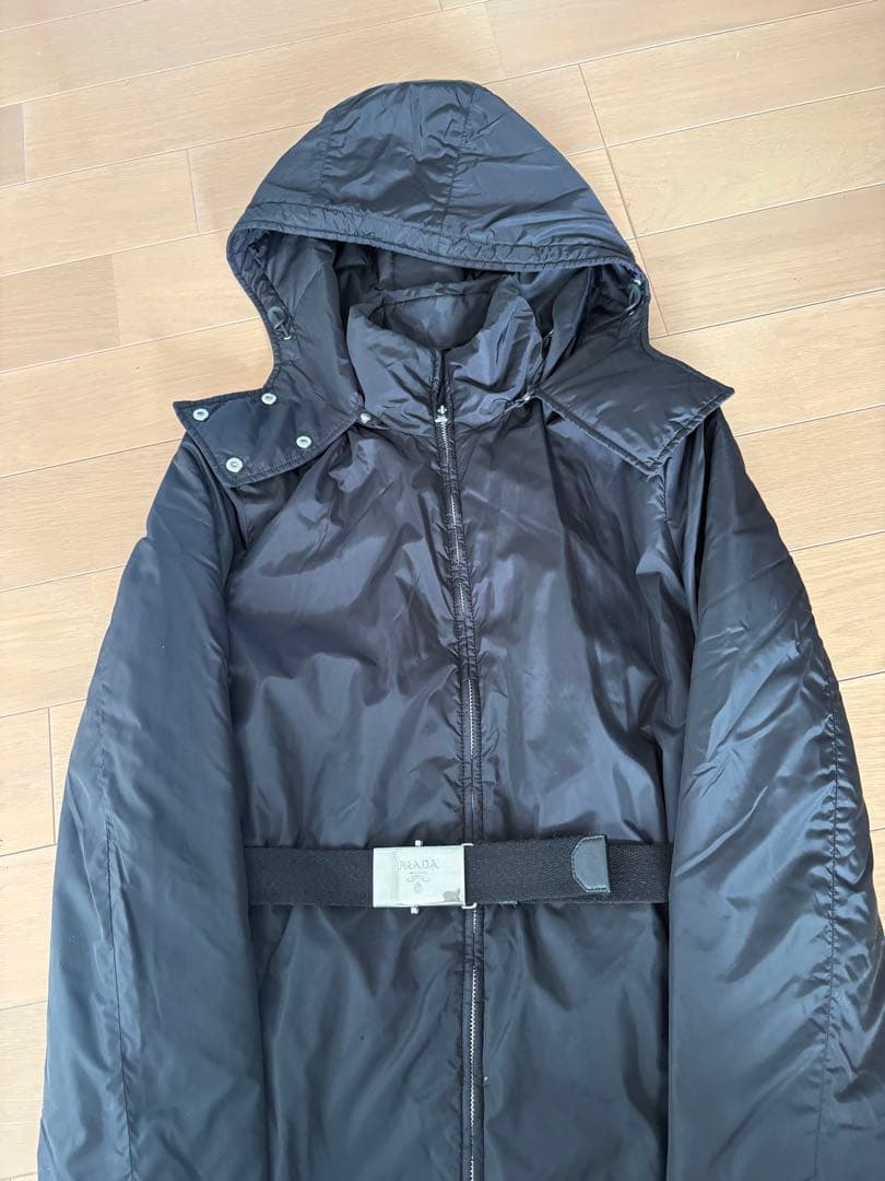 PRADフード付きブラックライトダウンジャケット