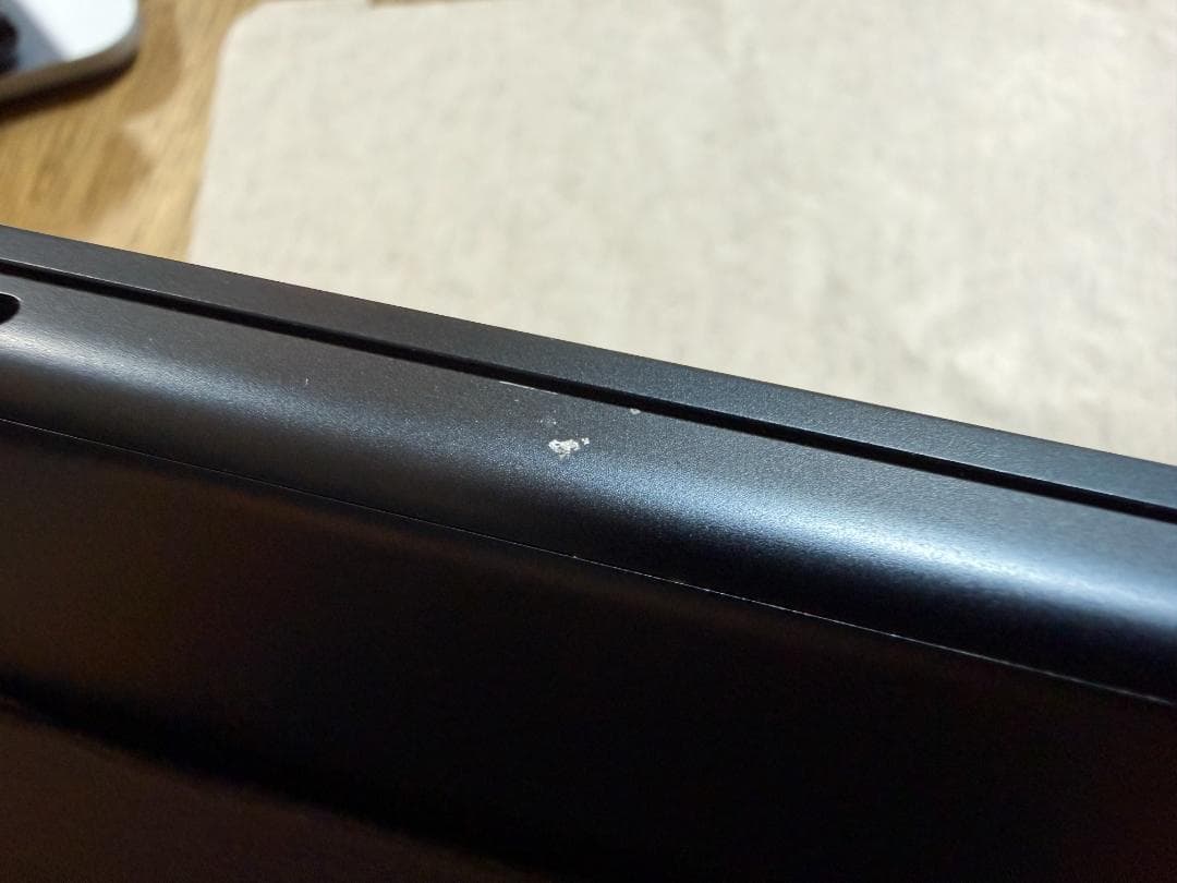 Apple MacBook Air (M2) 本体