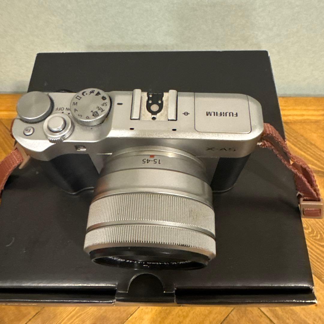 FUJIFILM X-A5 ミラーレスカメラ XC15-45mmレンズ付き