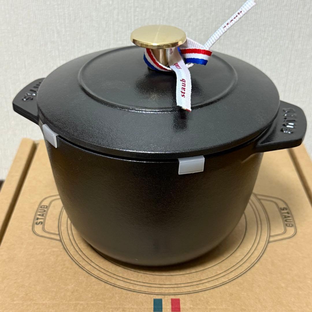 ストウブ ラココットデゴハンM 黒　新品未使用