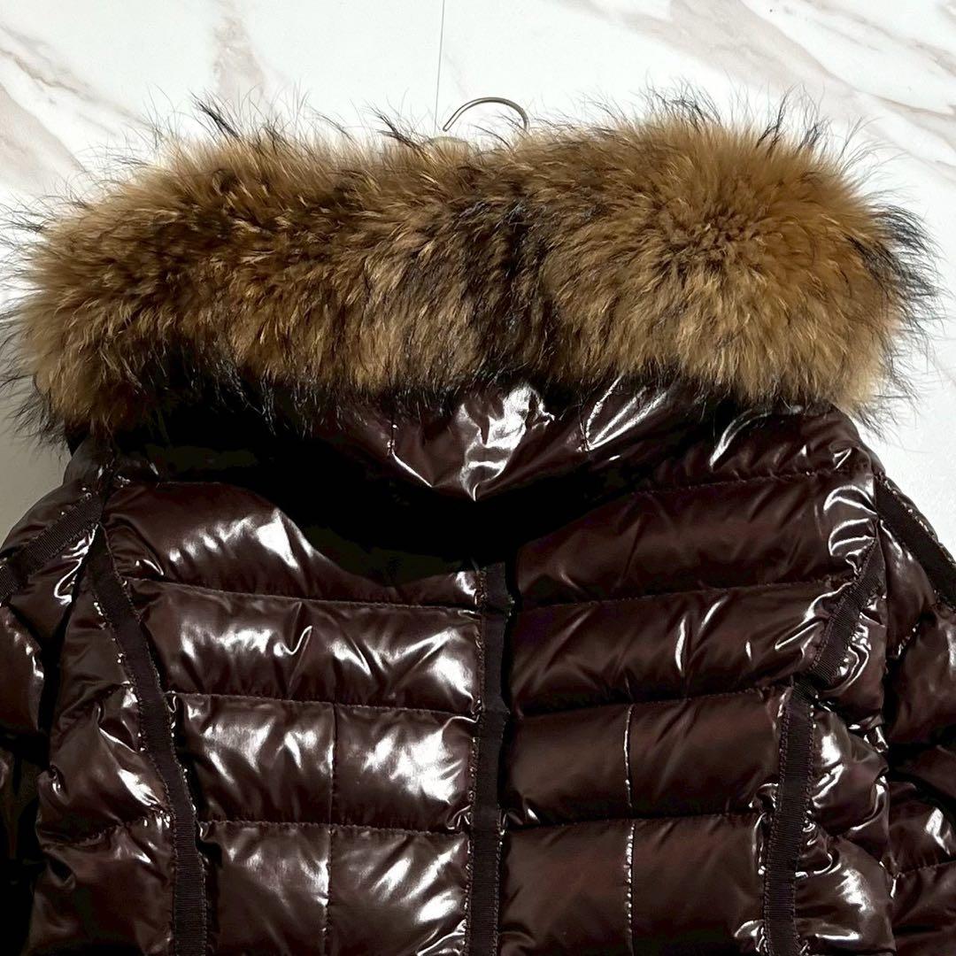 【美品】モンクレール アルモワーズ ダウン ジャケット ファー サイズ2