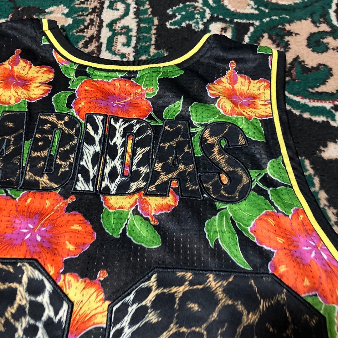 美品　adidas JEREMY SCOTT タンクトップ　ゲームシャツ　O