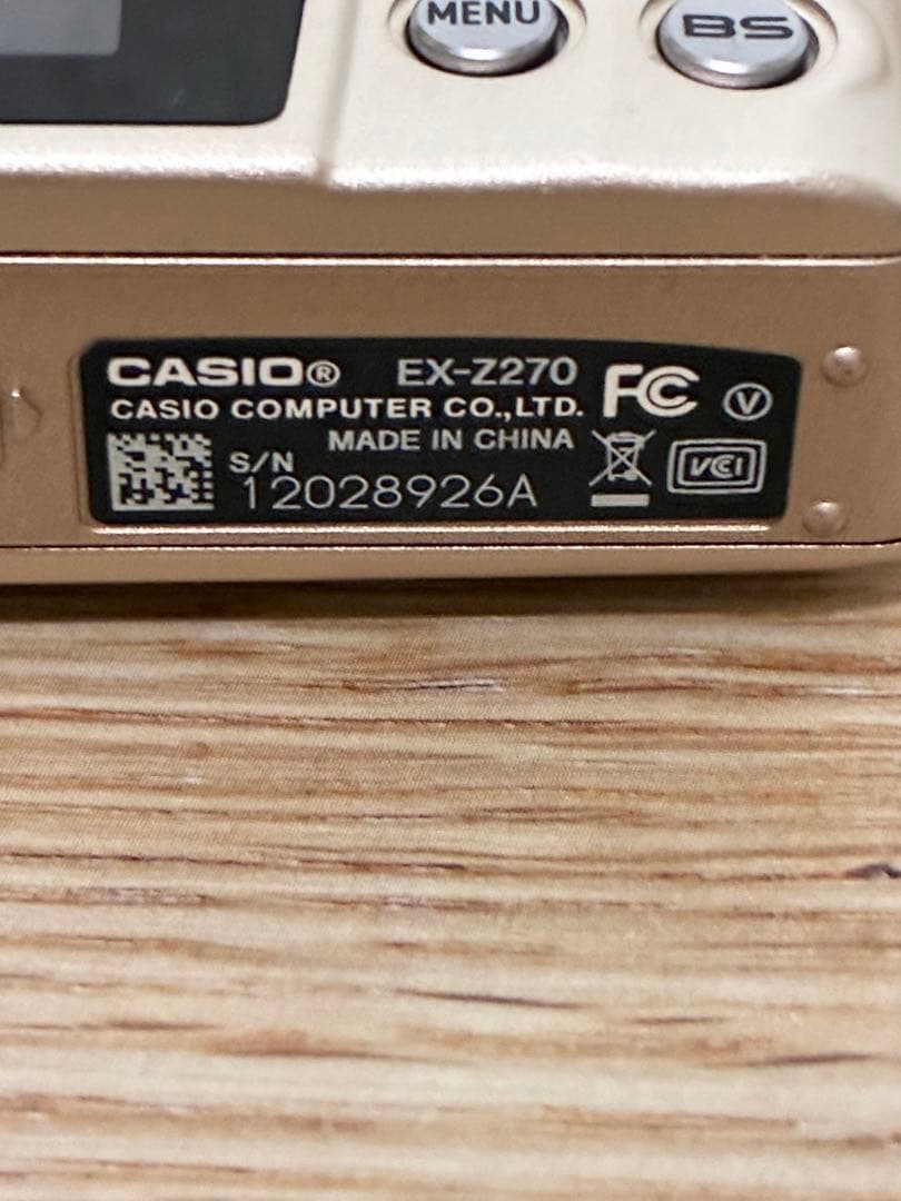 CASIO EXILIM EX-Z270 コンデジ