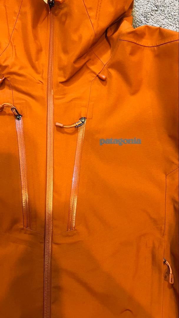 パタゴニア　GORETEX メンズ　スノーウエアー　XS 超美品