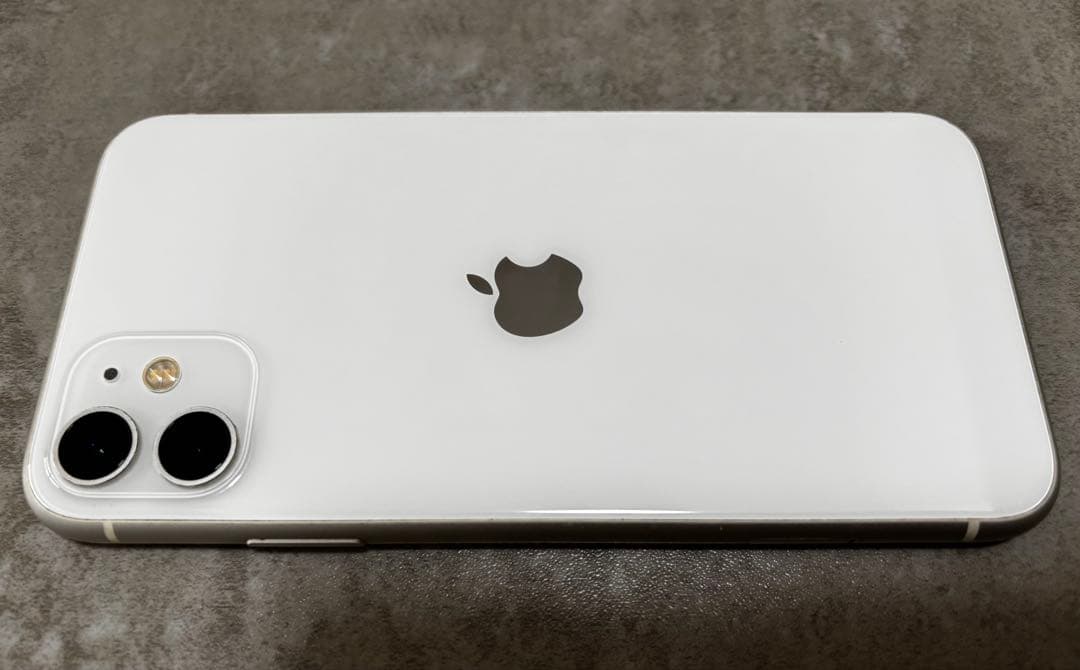 Apple iPhone 11 ホワイト 本体　256GB