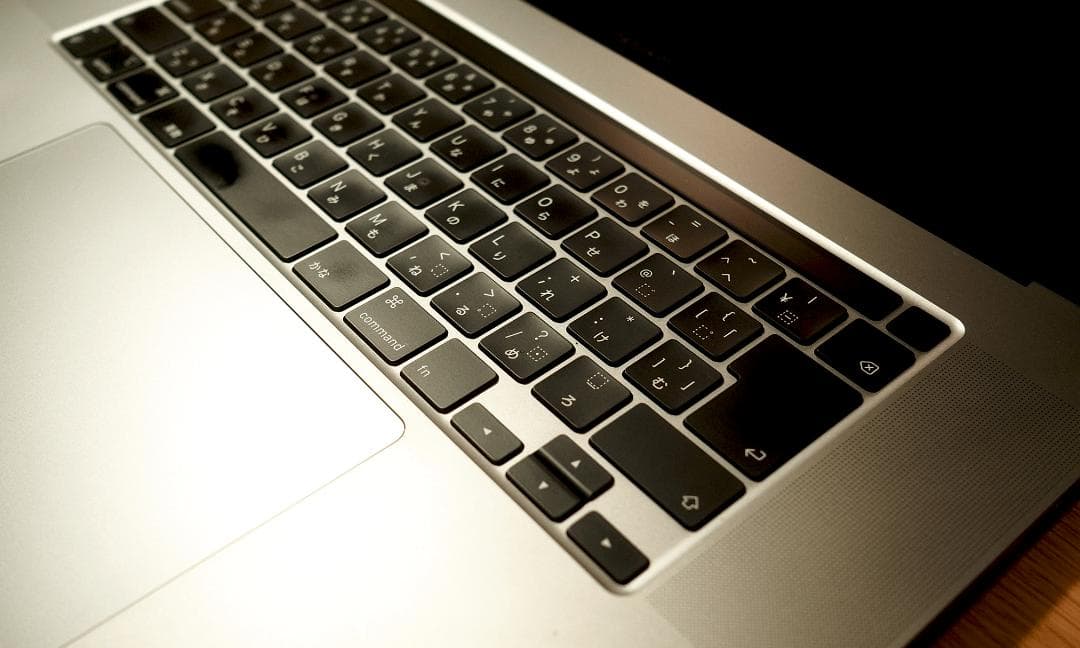 J*i様 MacBook Pro 2019 '16 i9 64GB 2TB (ジ