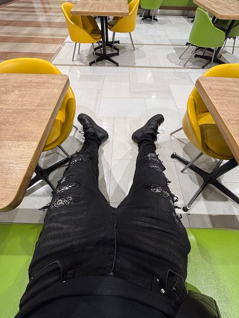 US UK drip HIPHOP スリムフィットダメージジーンズ 黒