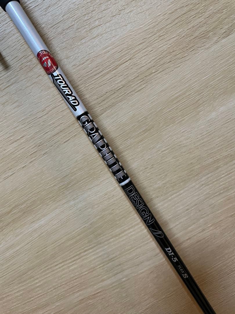 ツアーAD DI-5S ブラック　テーラーメイドスリーブ付　ドライバー用