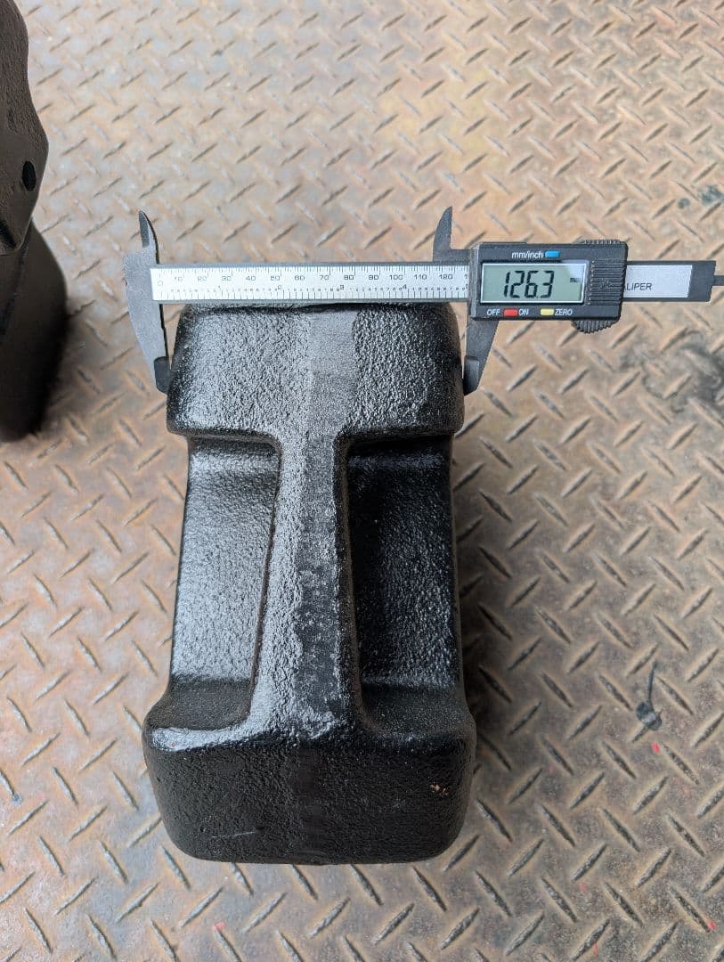 ★さらに値下げ★三菱トラクター　ウエイト　おもり　２個セット　中古現状