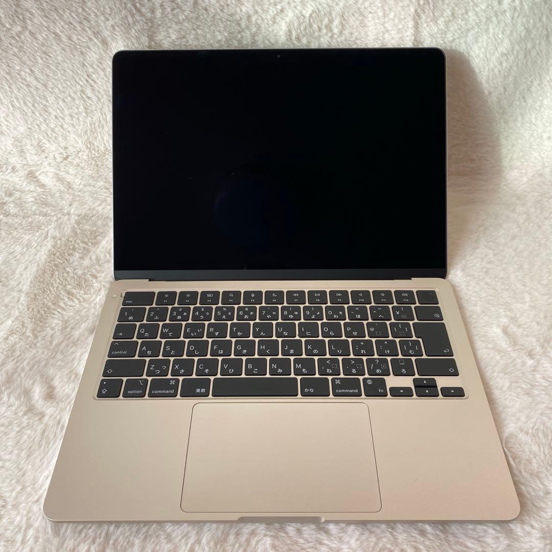 ほぼ未使用　M2 13インチMacBook Air 16G 256GB SSD