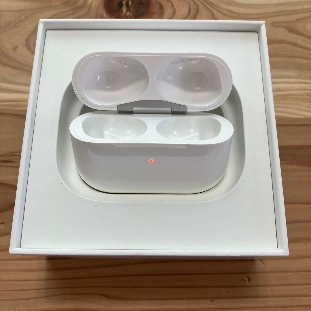 AirPods Pro ワイヤレス充電ケースのみ