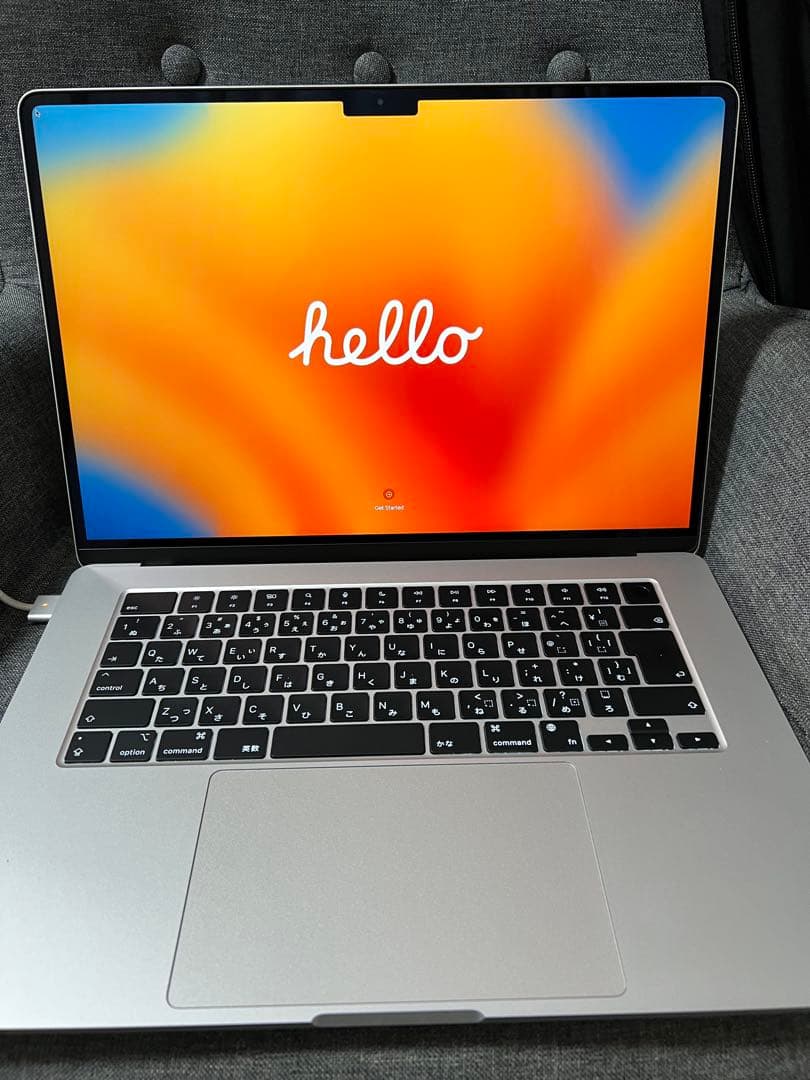 極美品　MacBook Air M2 2023 MQKR3J/A