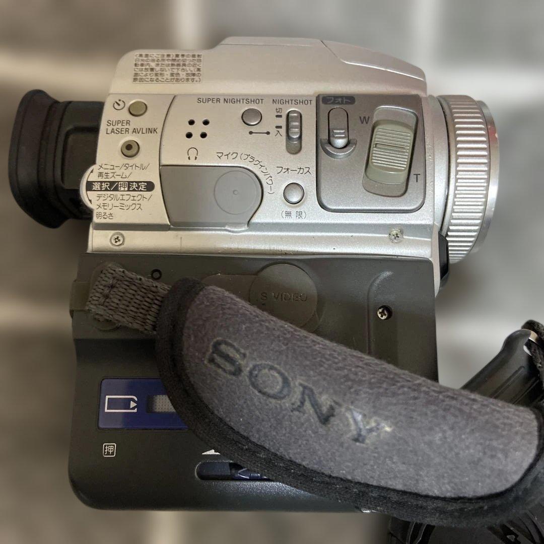 ビデオカメラ Sony Handycam DCR-PC110 miniDV