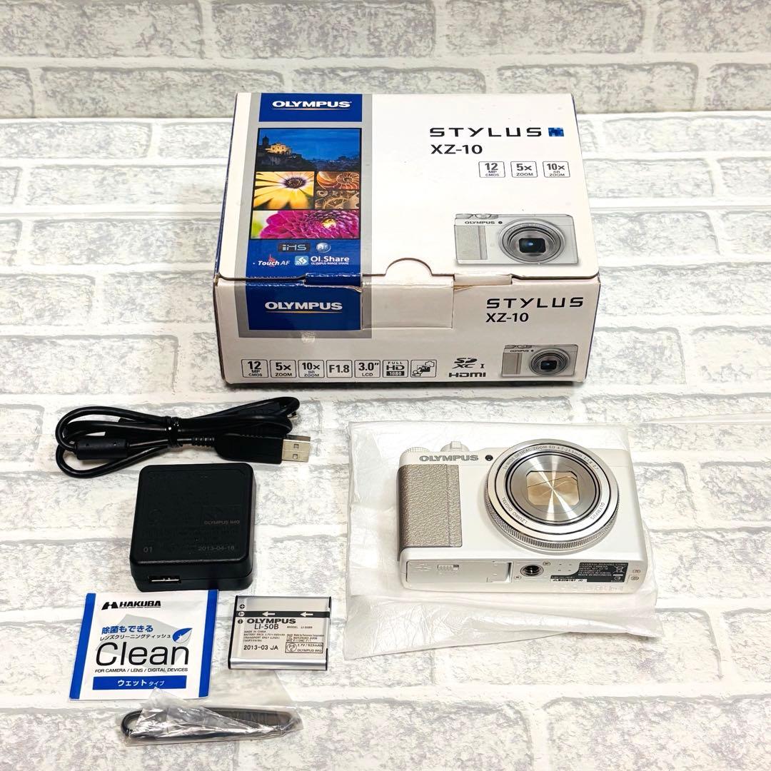 OLYMPUS STYLUS XZ-10 コンデジ　ホワイト　箱付き