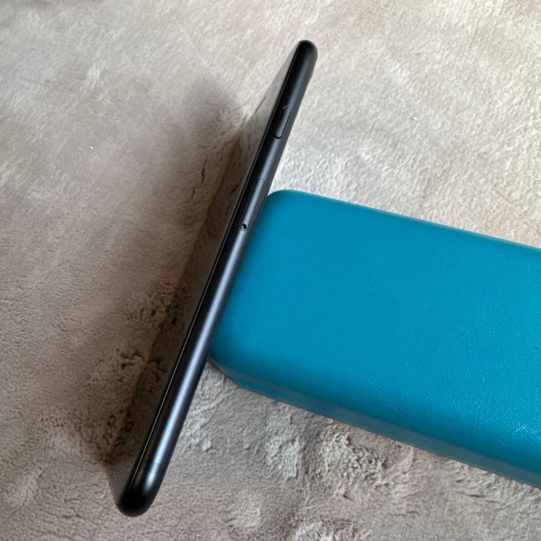 iPhone SE 第2世代 128GB 黒