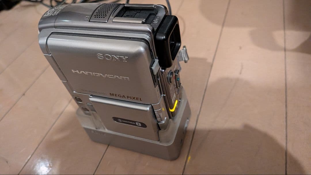 ソニー SONY DCR-PC109 DV方式デジタルビデオカメラレコーダー