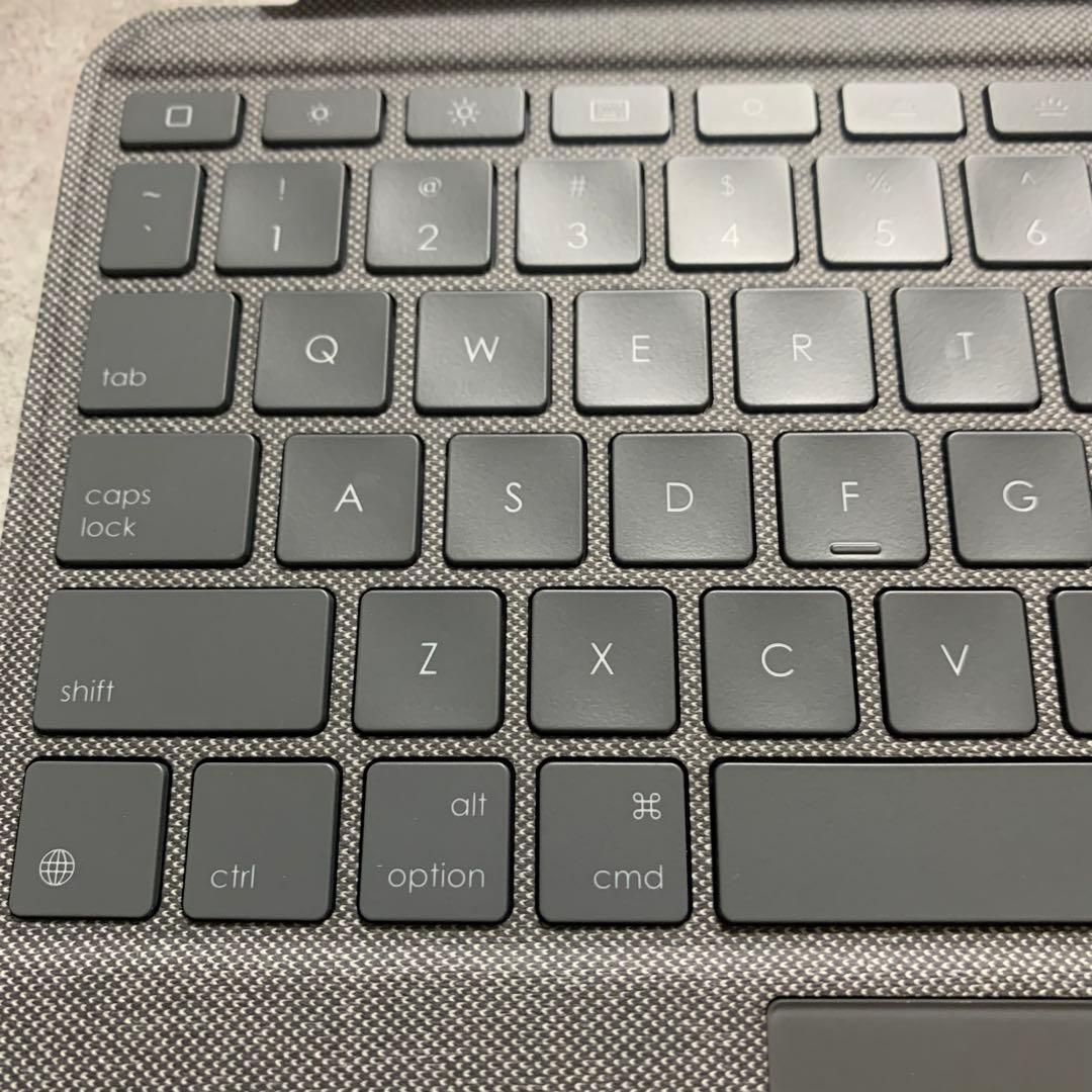 【ほぼ新品】ロジクールCombo Touch iK1057BKA