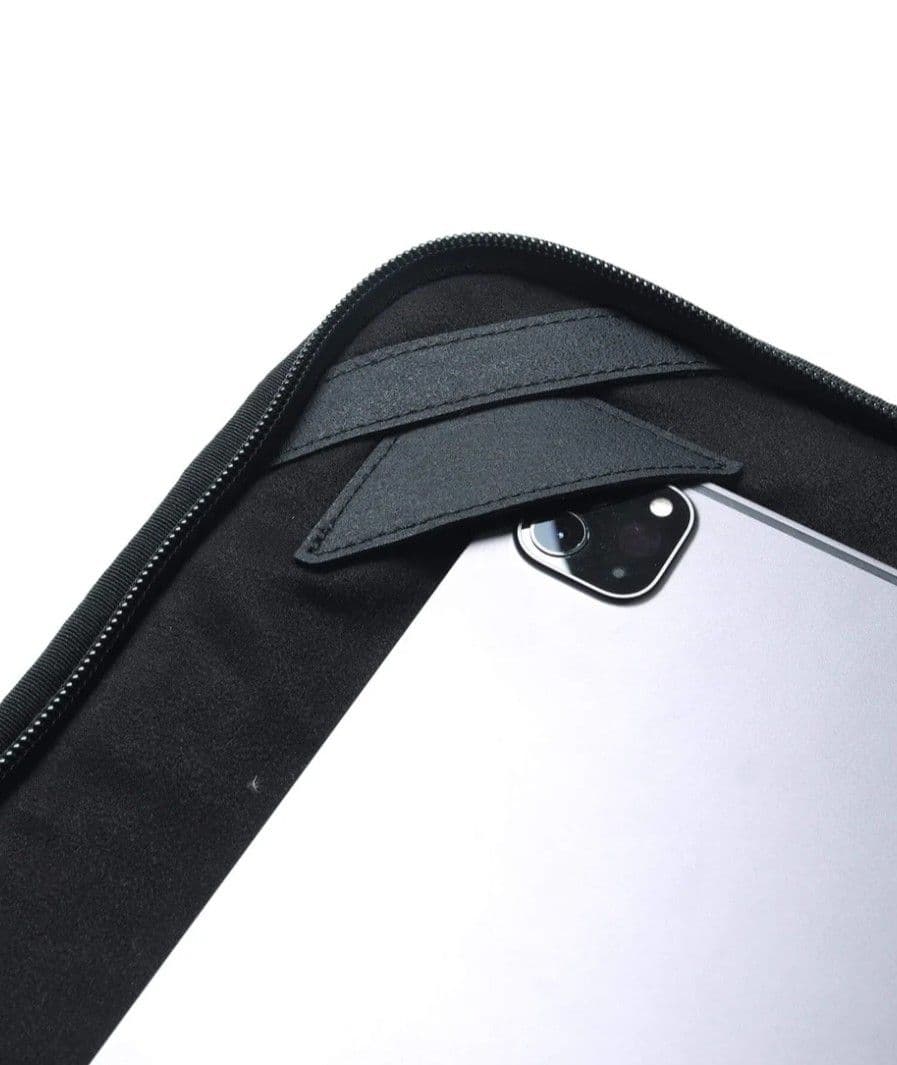 【新品未使用】NANGA TABLETCASE 定価13,200円 ブラック