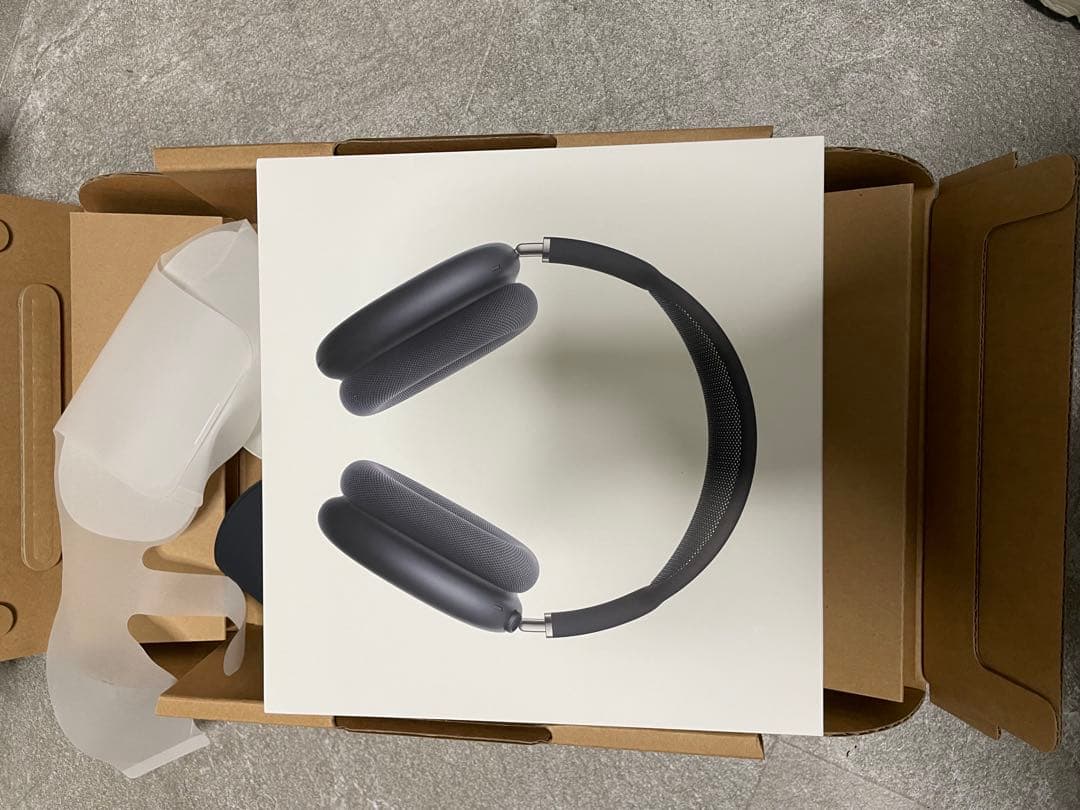 中古 Apple AirPods Max