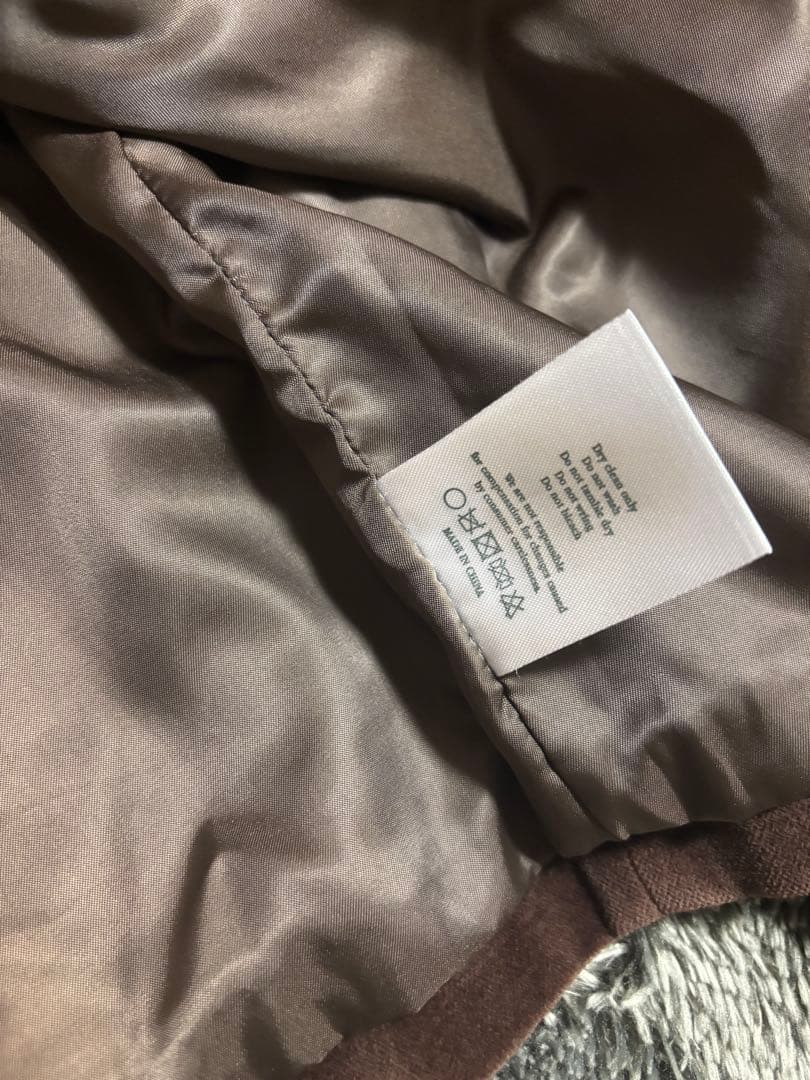 ジャケット・アウター the Barneet ClassyVelvetCollarlessJacket