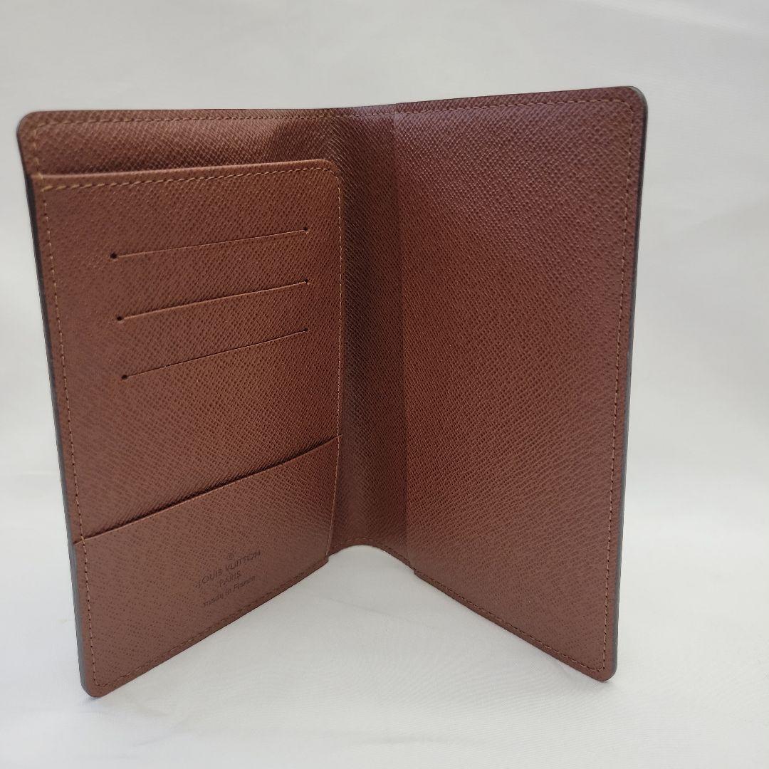 ルイヴィトン　モノグラム　パスポートケース　M60181