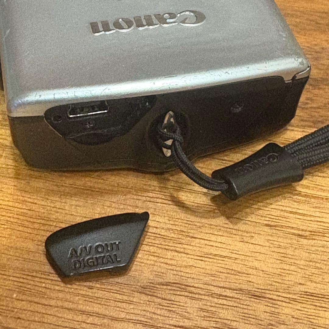 デジカメ　平成レトロ　Canon IXY920is 動作確認OK