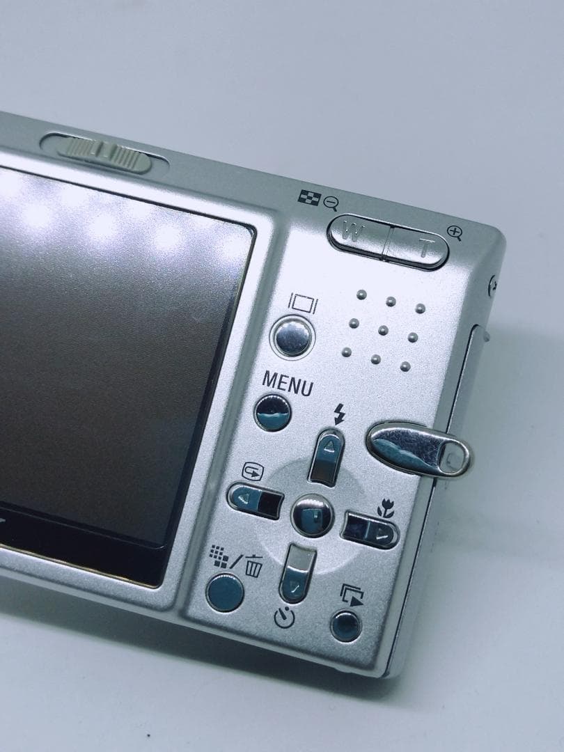 SONY サイバーショット　DSC-T9 コンパクトデジタルカメラ