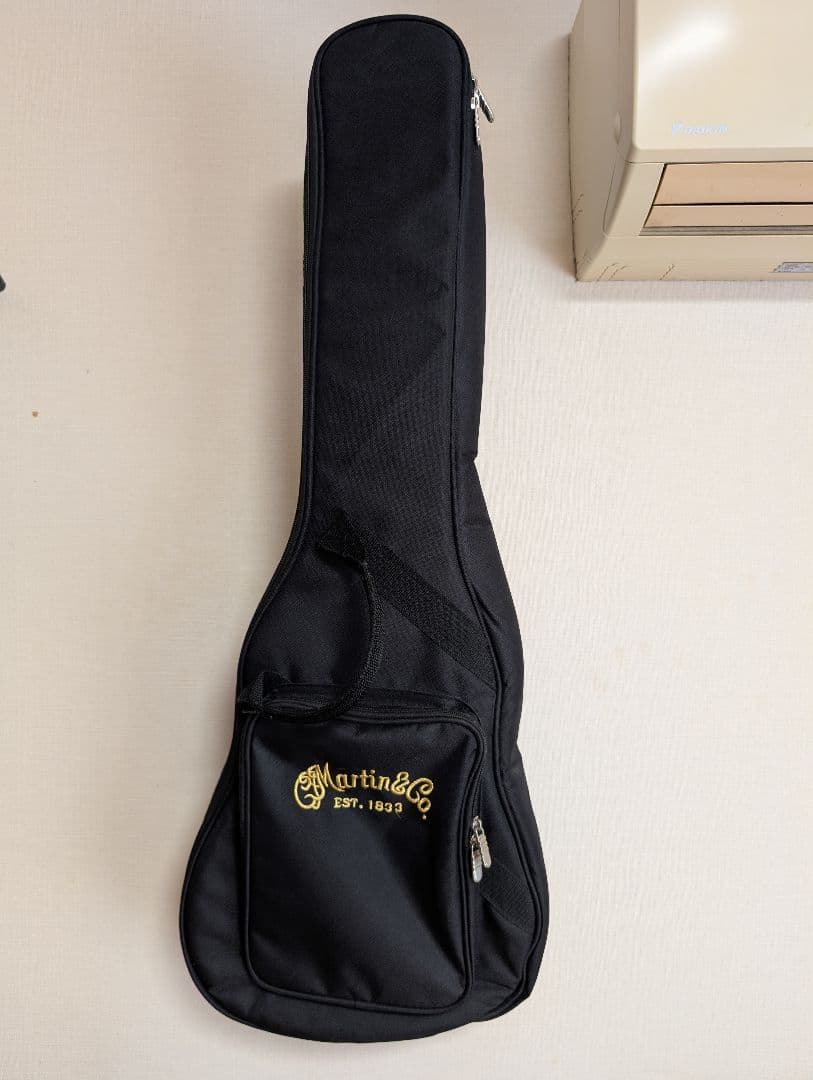 Martin LX1E 純正ソフトケース付属