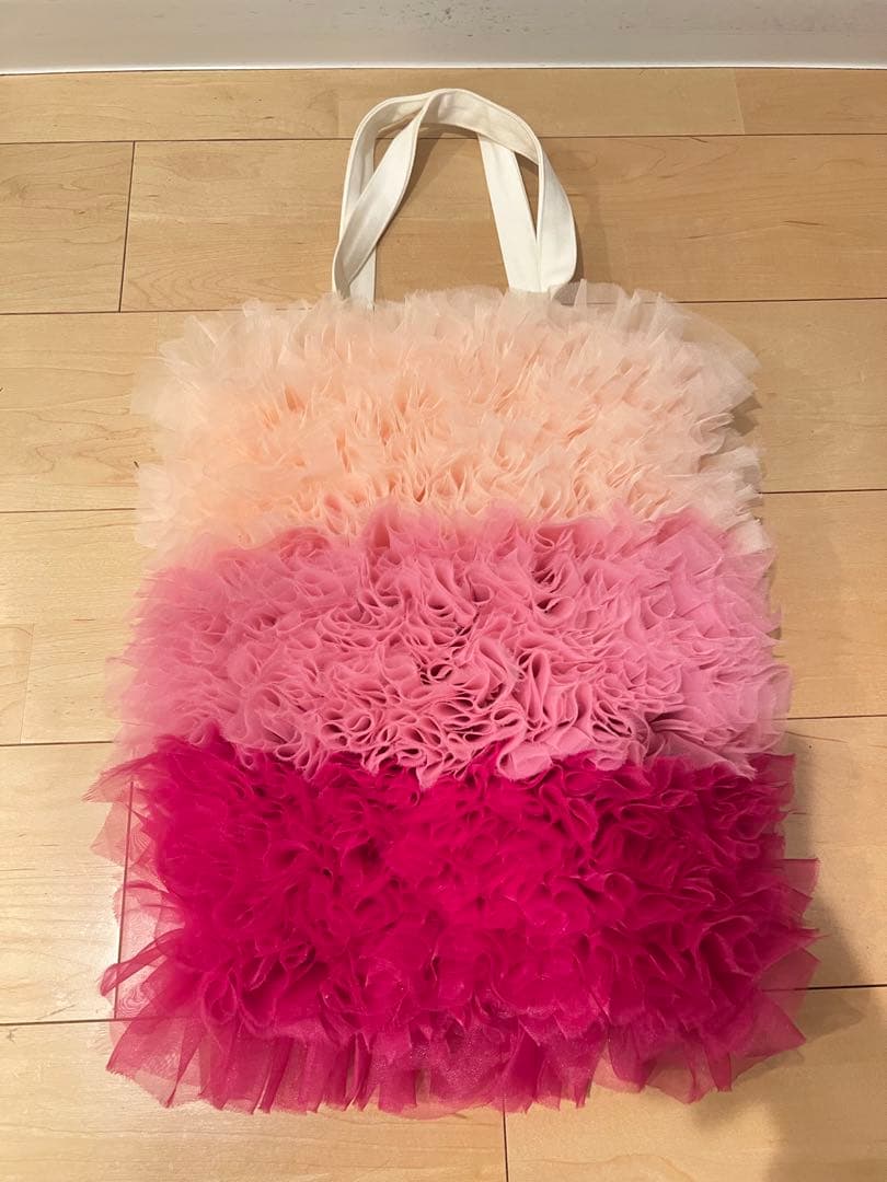 ユン！TOMO KOIZUMI フリルトートバッグ