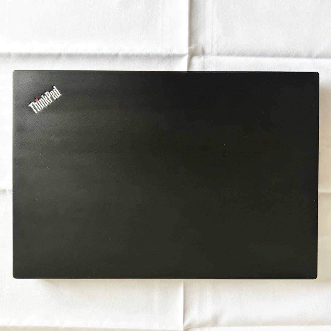 美品 Lenovo ノートパソコン SSD256 Corei5 8世代 A27