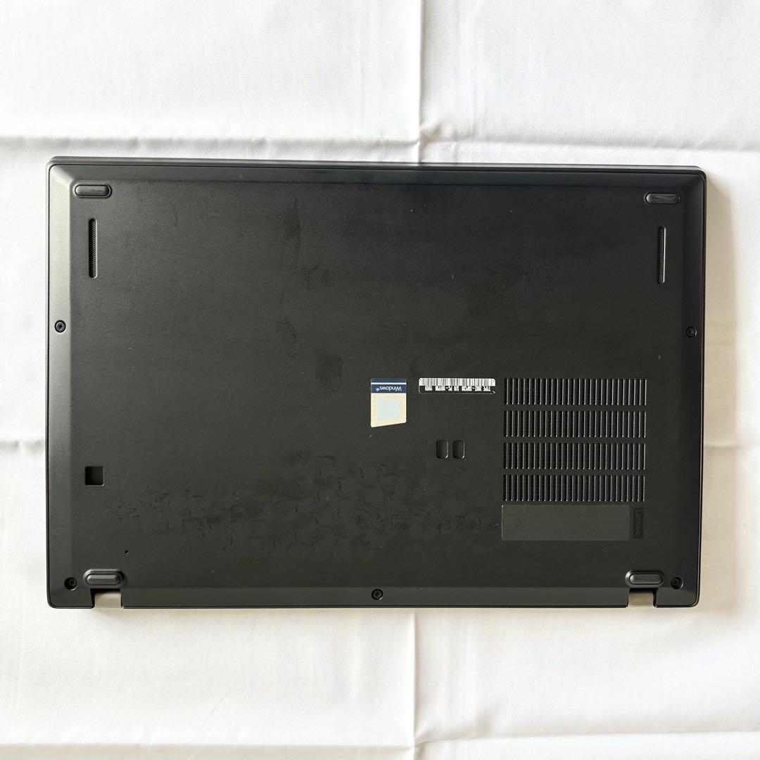 美品 Lenovo ノートパソコン SSD256 Corei5 8世代 A27